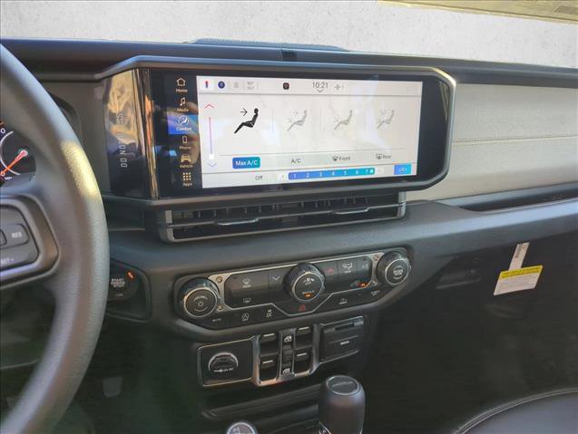 New 2026 Jeep Gladiator Sport AWD/4WD image 8
