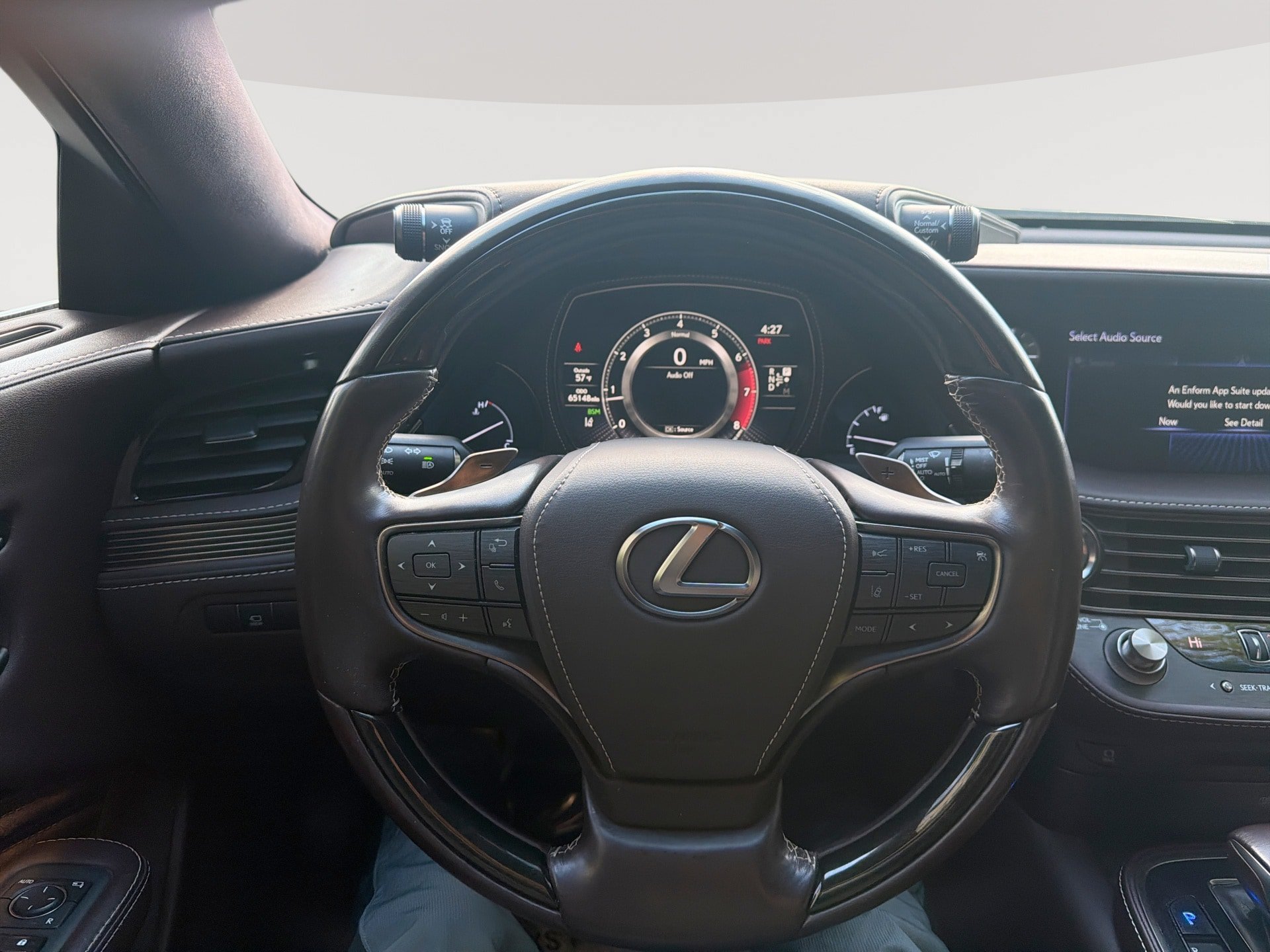 Used 2018 Lexus LS 500 w/ Interior Upgrade Package RWD image 11