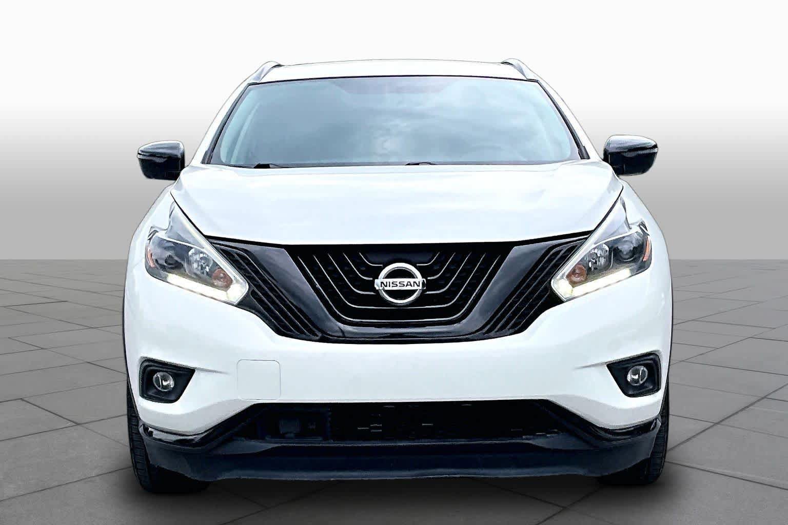 Used 2018 Nissan Murano SL w/ Midnight Edition Package FWD image 4