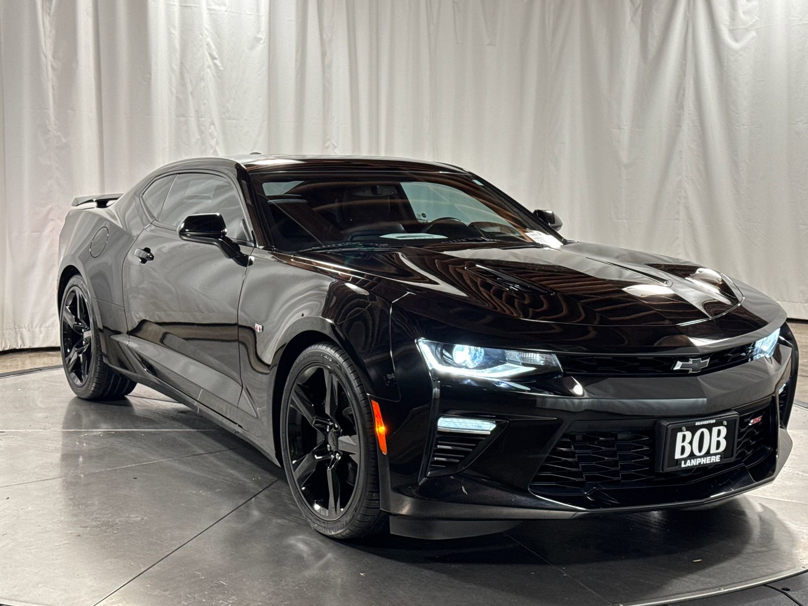 Used 2016 Chevrolet Camaro SS RWD image 14