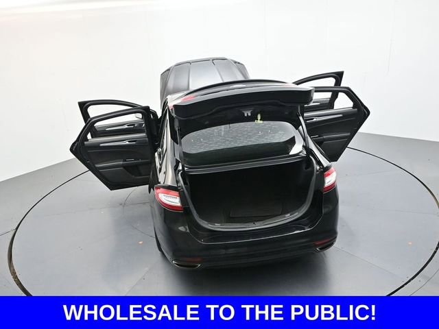 Used 2016 Ford Fusion Titanium FWD image 39