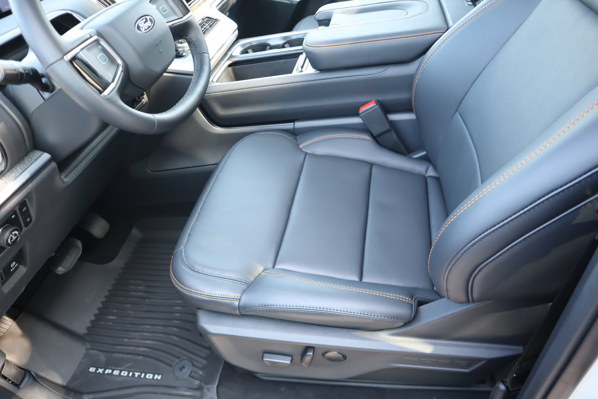 New 2027 Ford Expedition Tremor AWD/4WD image 13