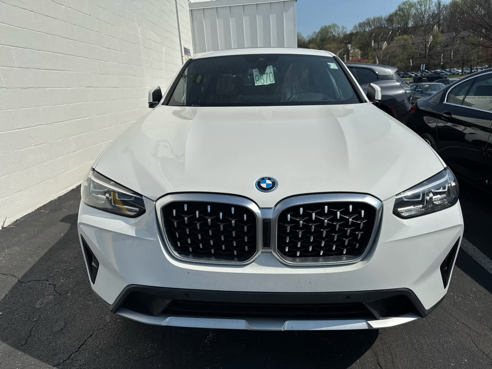 Used 2022 BMW X4 xDrive30i w/ Premium Package image 2