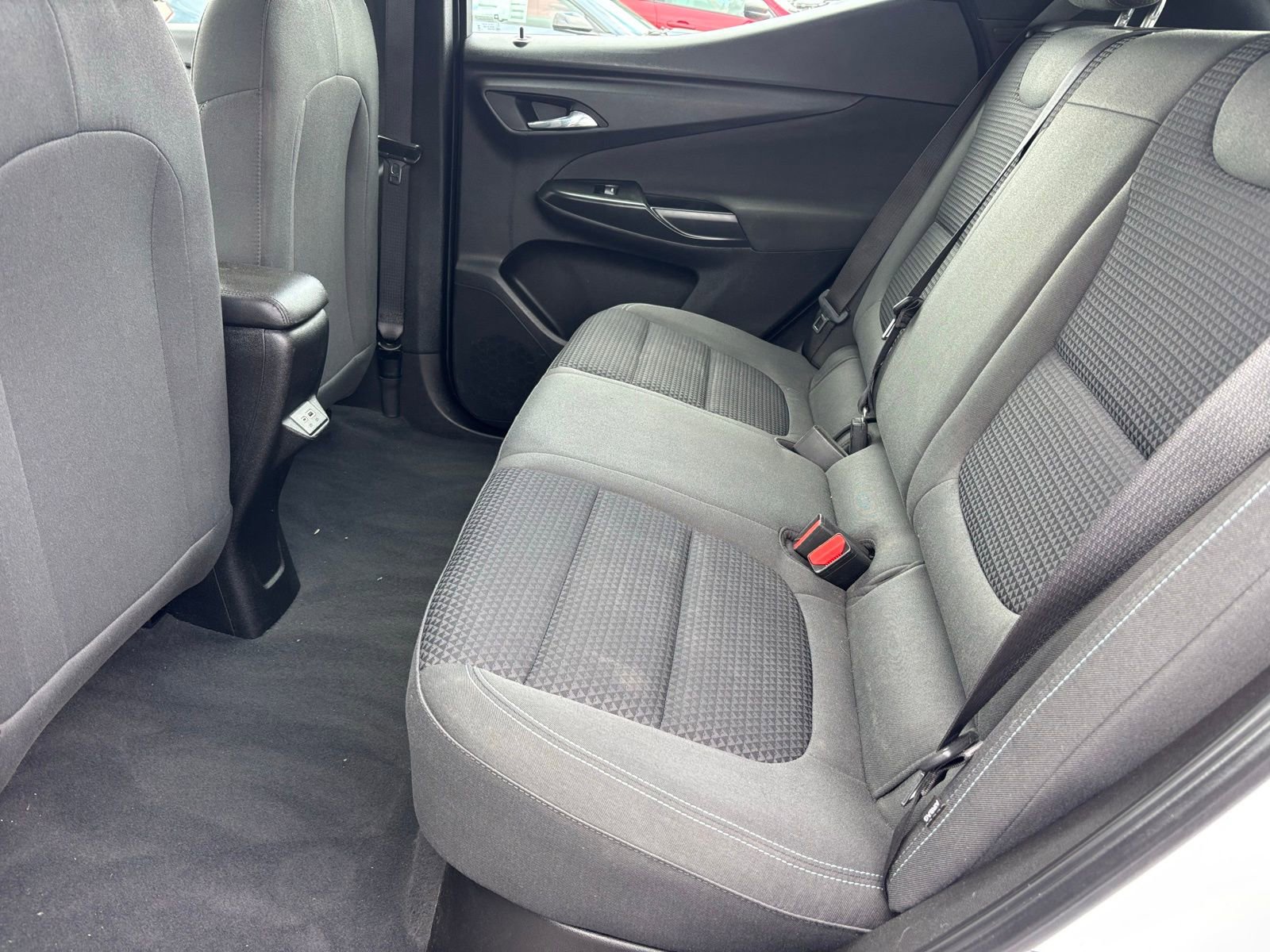 Used 2023 Chevrolet Bolt EUV LT FWD image 17