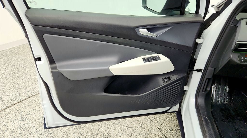 Used 2021 Volkswagen ID.4 1st Edition RWD image 11