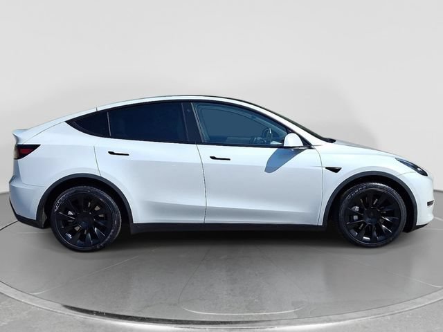 Used 2021 Tesla Model Y Long Range AWD/4WD image 7