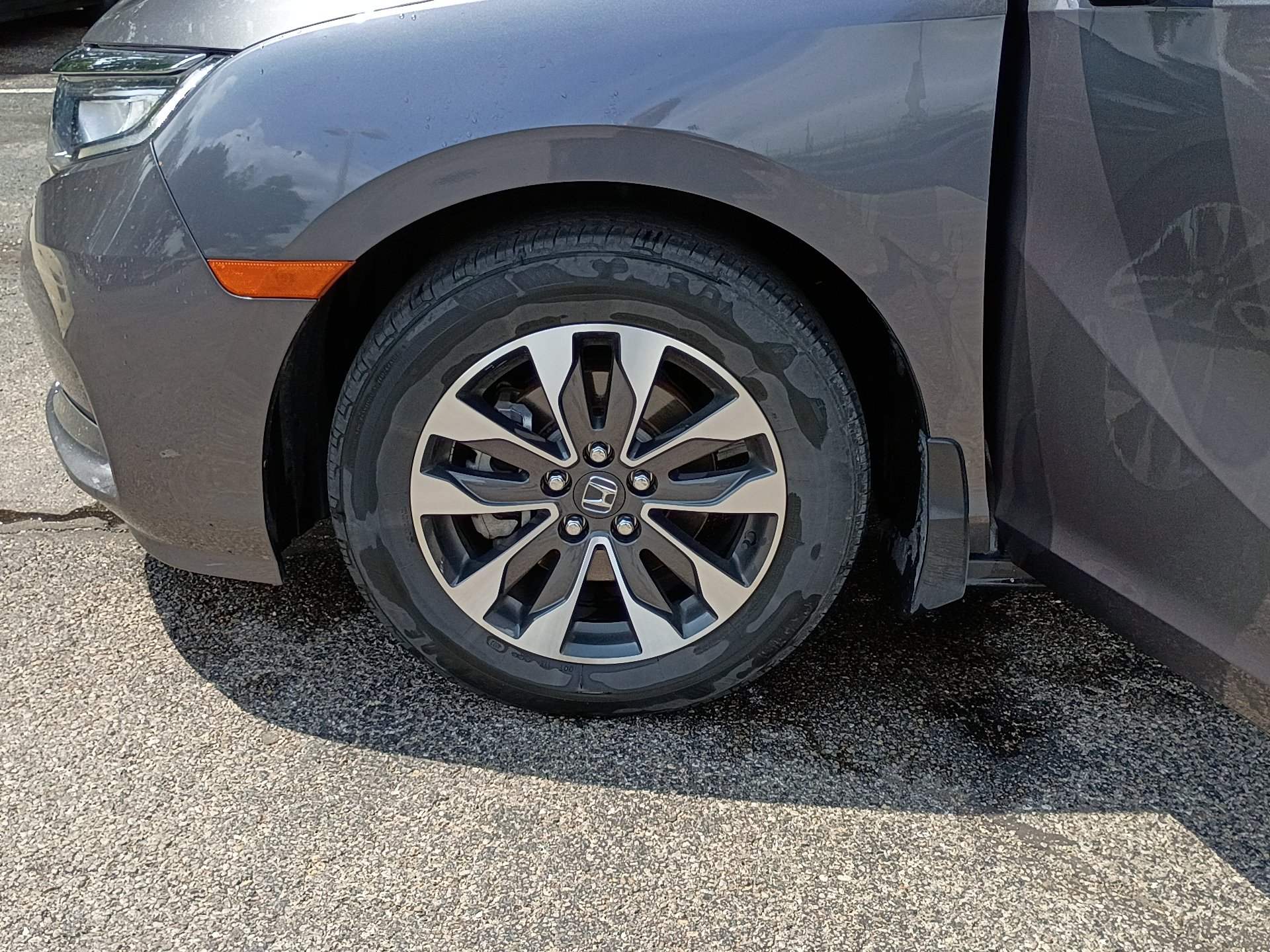 Used 2024 Honda Odyssey EX-L image 10