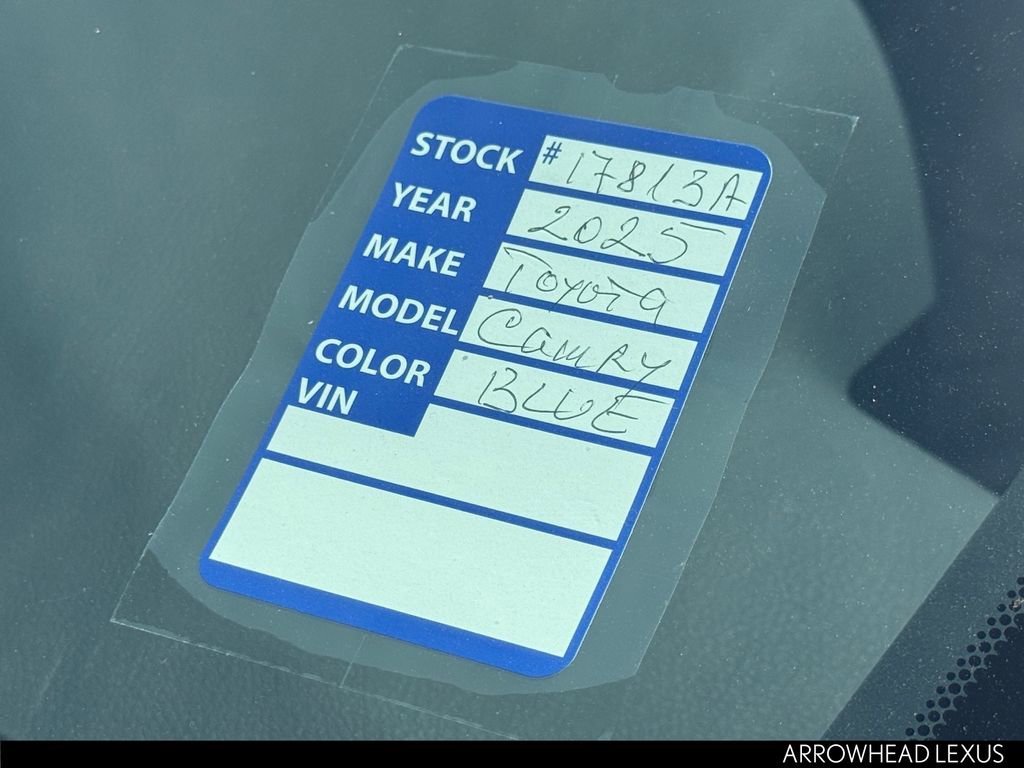 Used 2025 Toyota Camry XSE FWD image 32