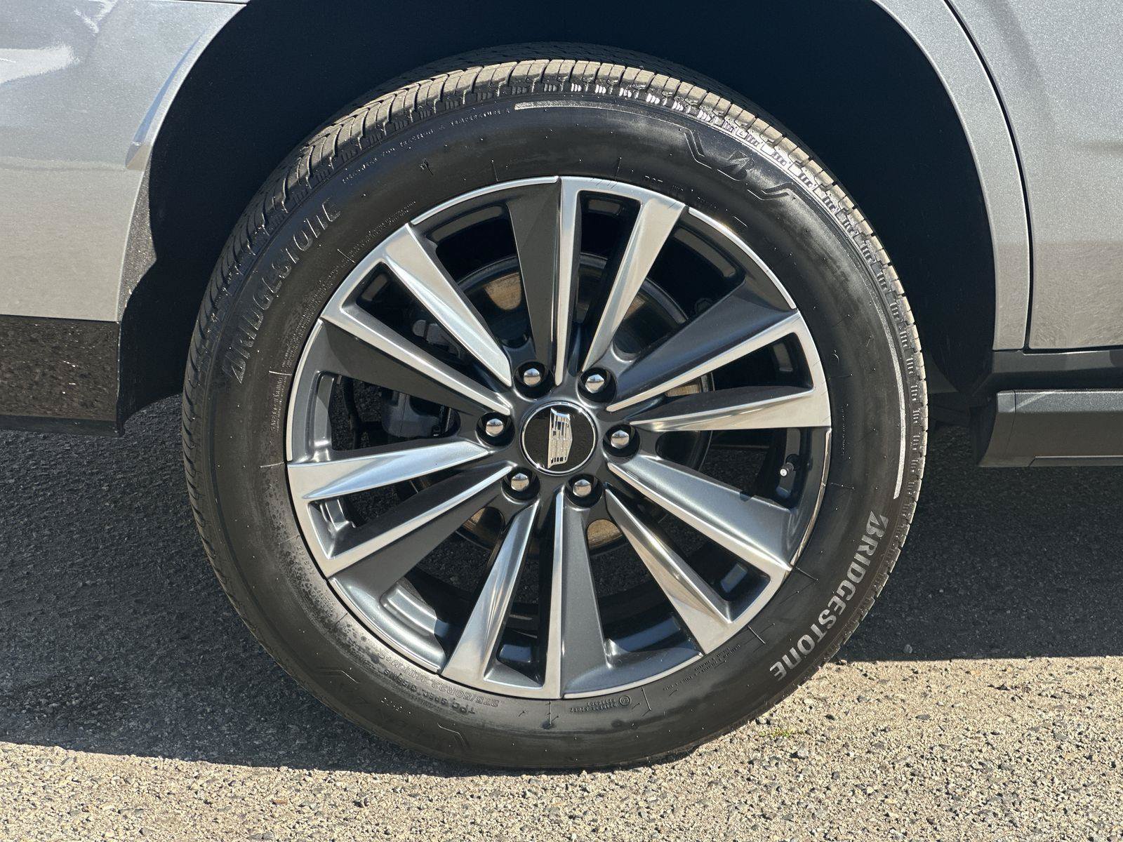 Used 2025 Cadillac Escalade Sport AWD/4WD image 33