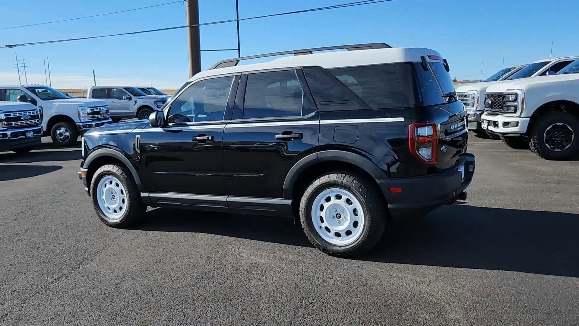 Used 2024 Ford Bronco Sport Heritage w/ Heritage Convenience Package image 2