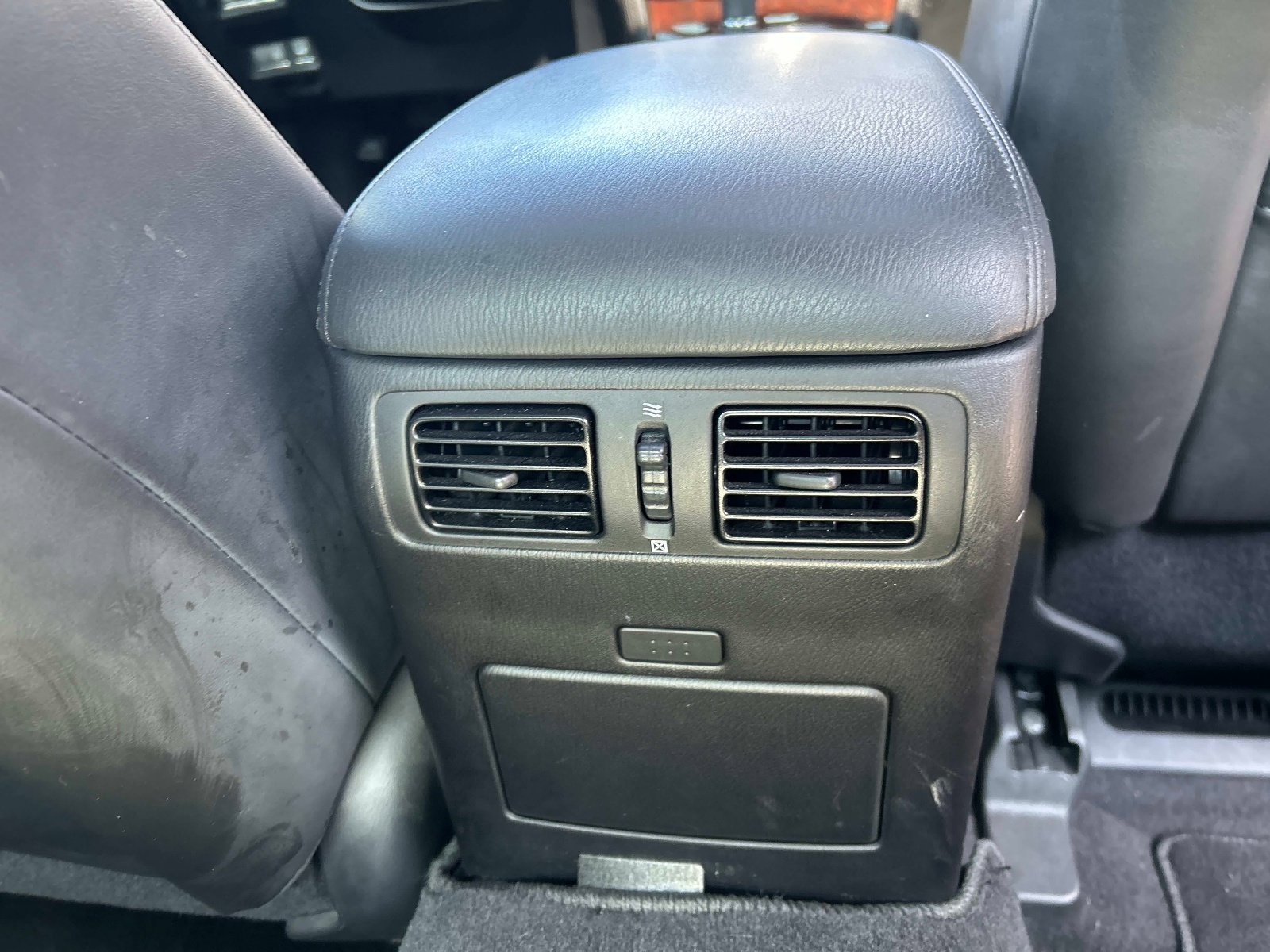 Used 2011 INFINITI M37 w/ Premium Pkg image 15