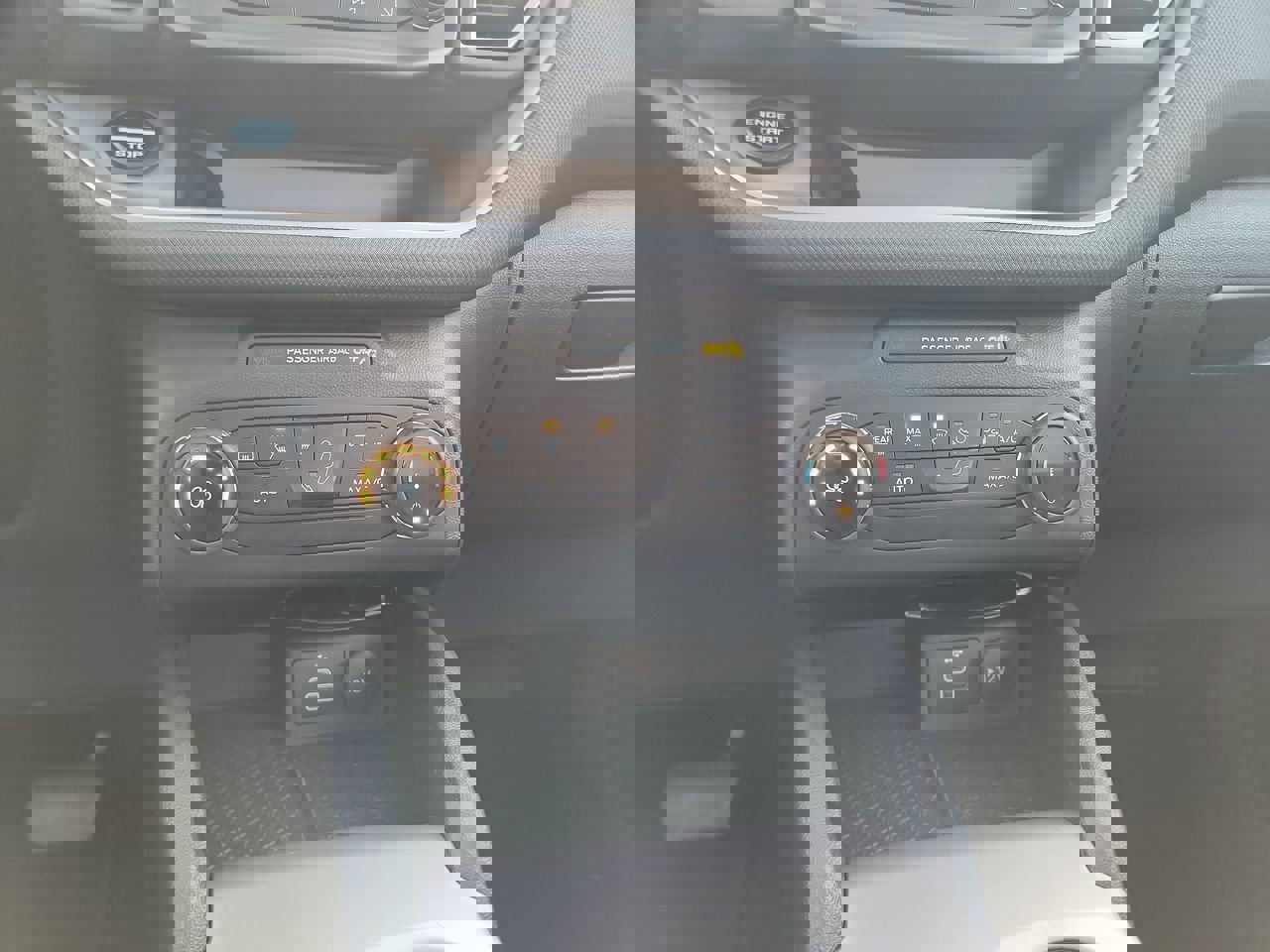 Used 2024 Ford Bronco Sport Big Bend image 18