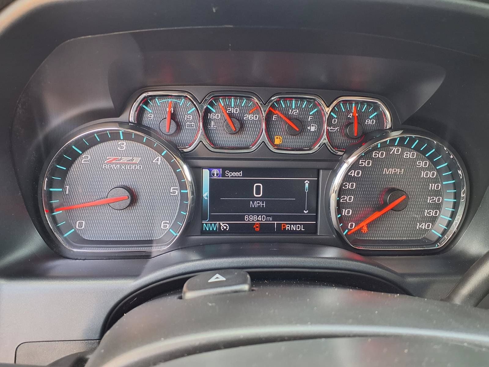 Used 2018 Chevrolet Silverado 1500 LT w/ All Star Edition AWD/4WD image 13
