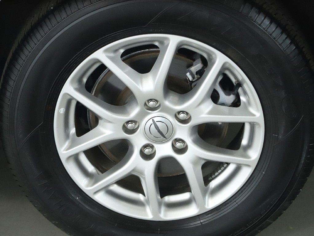 Used 2023 Chrysler Pacifica Touring-L FWD image 36