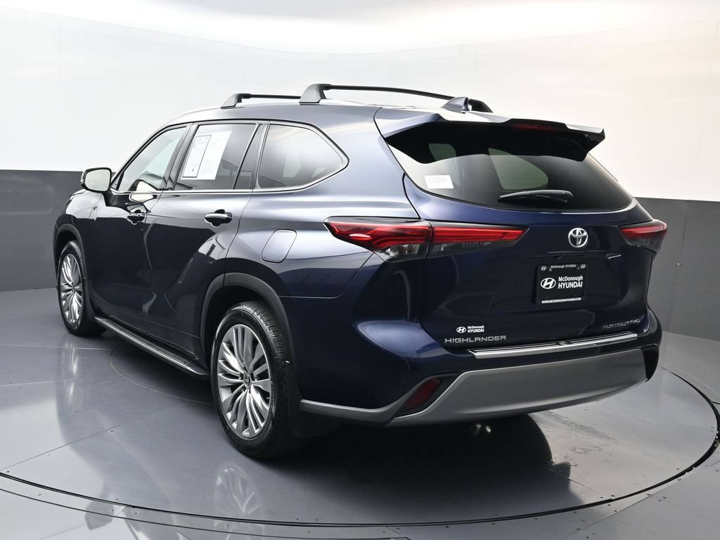 Used 2022 Toyota Highlander Platinum AWD/4WD image 5