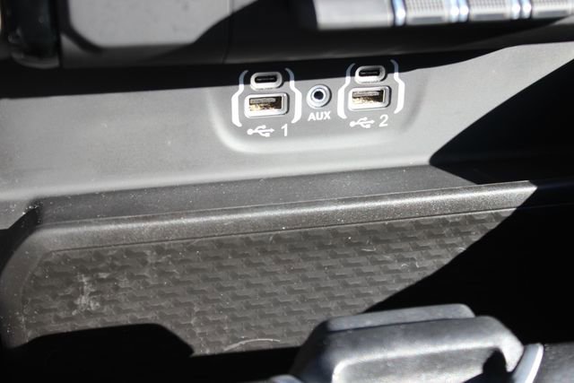 Used 2023 RAM 1500 Laramie image 10