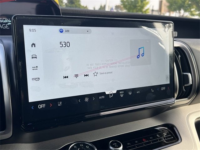 New 2025 Ford Expedition Active image 16