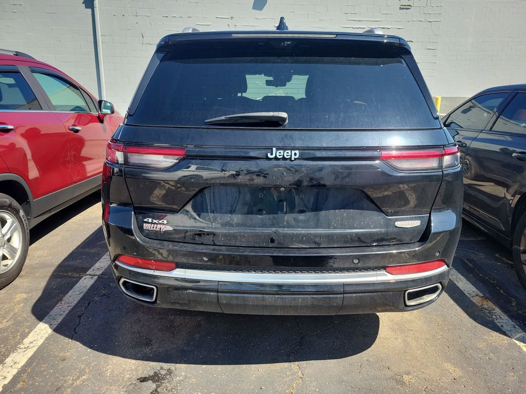 Used 2023 Jeep Grand Cherokee Summit image 5
