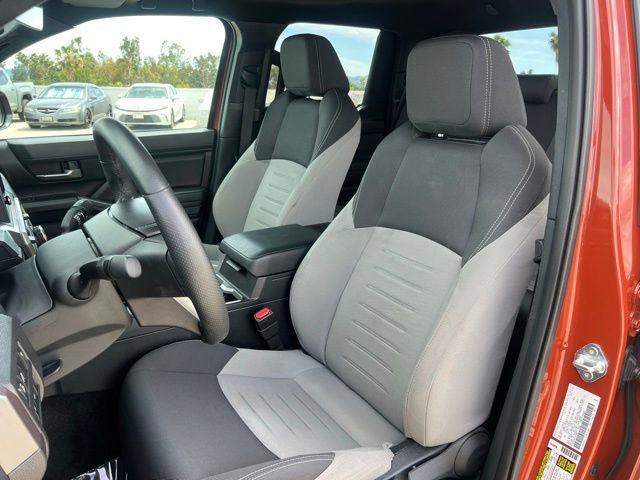 Certified 2025 Toyota Tacoma TRD Off-Road AWD/4WD image 19
