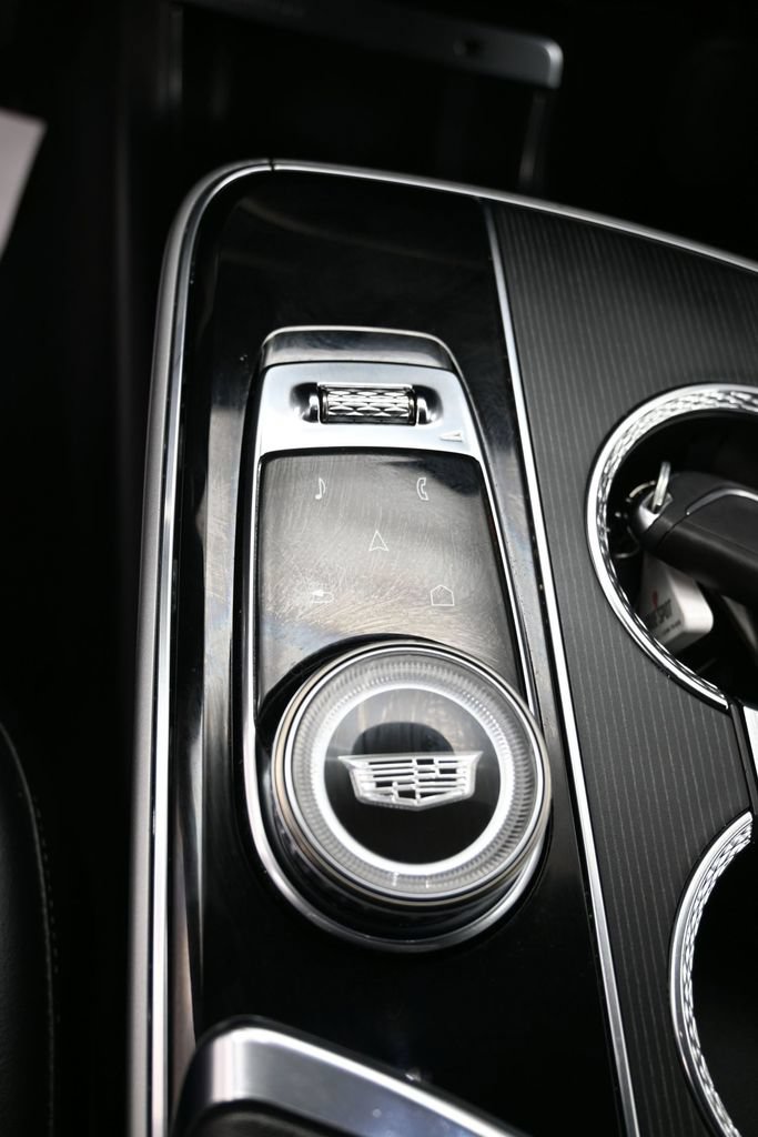 Used 2024 Cadillac Lyriq Sport AWD/4WD image 29
