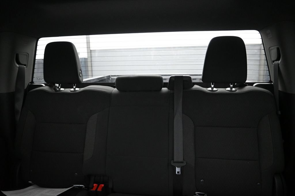 Used 2024 Chevrolet Silverado 1500 Custom RWD image 16