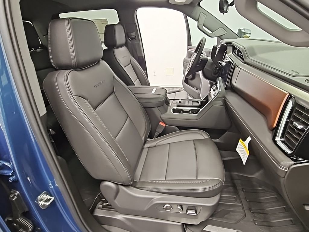 New 2026 GMC Sierra 2500 Denali w/ Denali Reserve Package image 41
