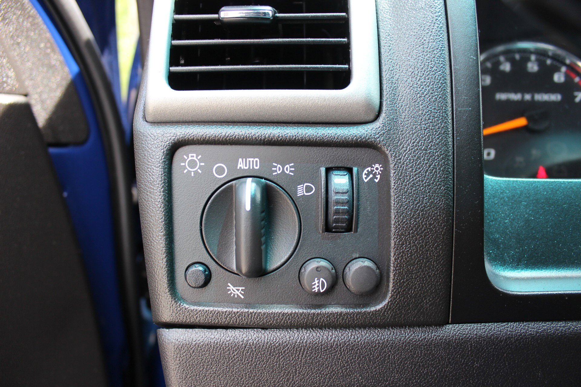 Used 2012 GMC Canyon SLE AWD/4WD image 22