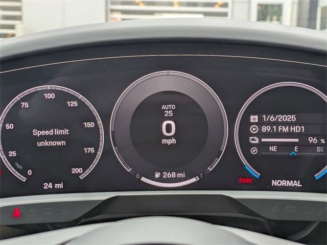 Used 2025 Porsche Taycan image 13