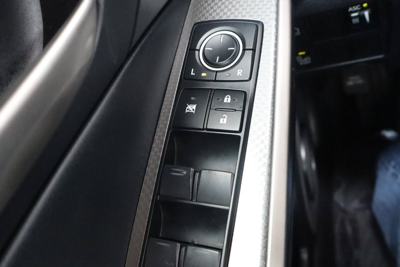 Used 2017 Lexus IS 200t F Sport w/ F Sport Package RWD image 26