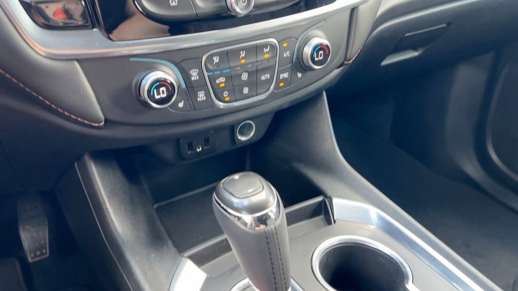 Used 2019 Chevrolet Traverse LT image 28