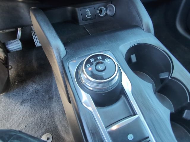 Used 2025 Ford Escape ST-Line Select image 24