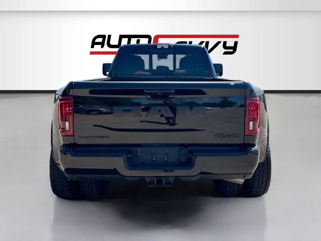 Used 2025 RAM 3500 Limited AWD/4WD image 6