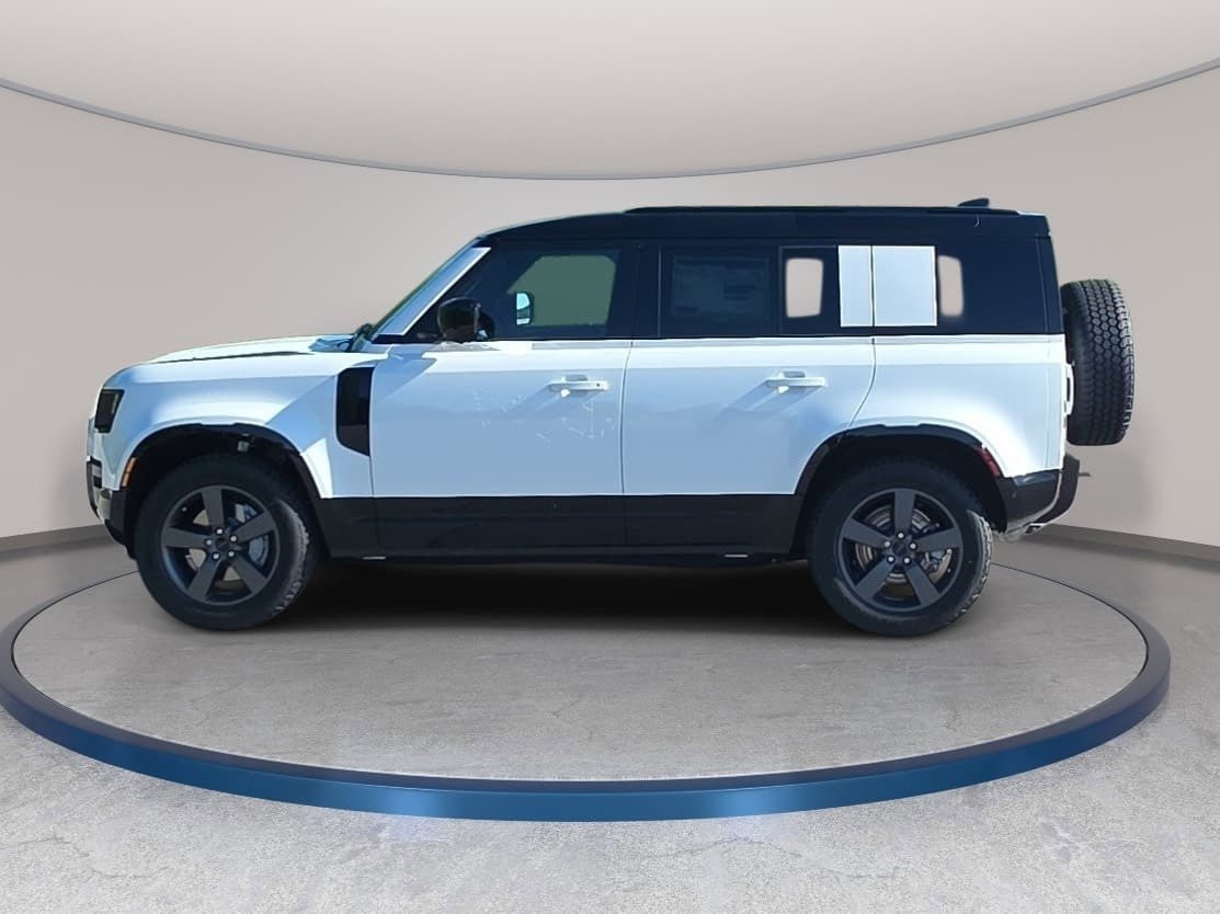 New 2026 Land Rover Defender 110 X-Dynamic SE AWD/4WD image 8