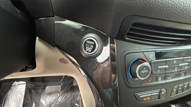 Used 2017 Ford Escape Titanium w/ Equipment Group 301A image 21