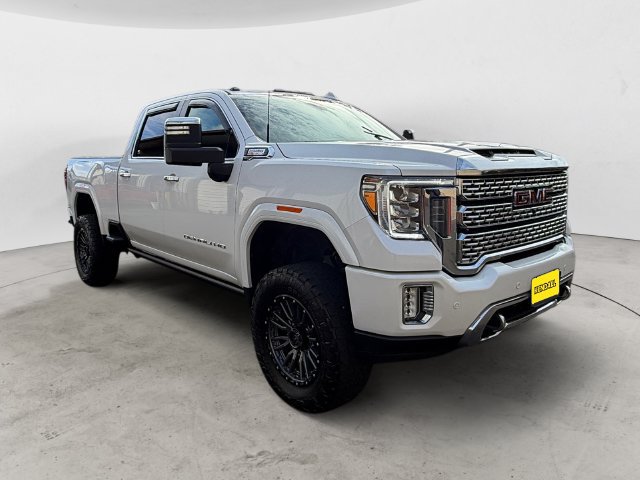 Used 2021 GMC Sierra 3500 Denali w/ Denali Ultimate Package AWD/4WD image 3