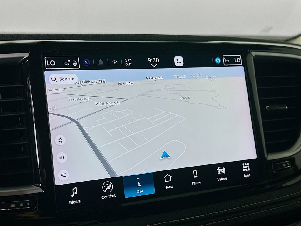 Used 2023 Chrysler Pacifica Limited image 30