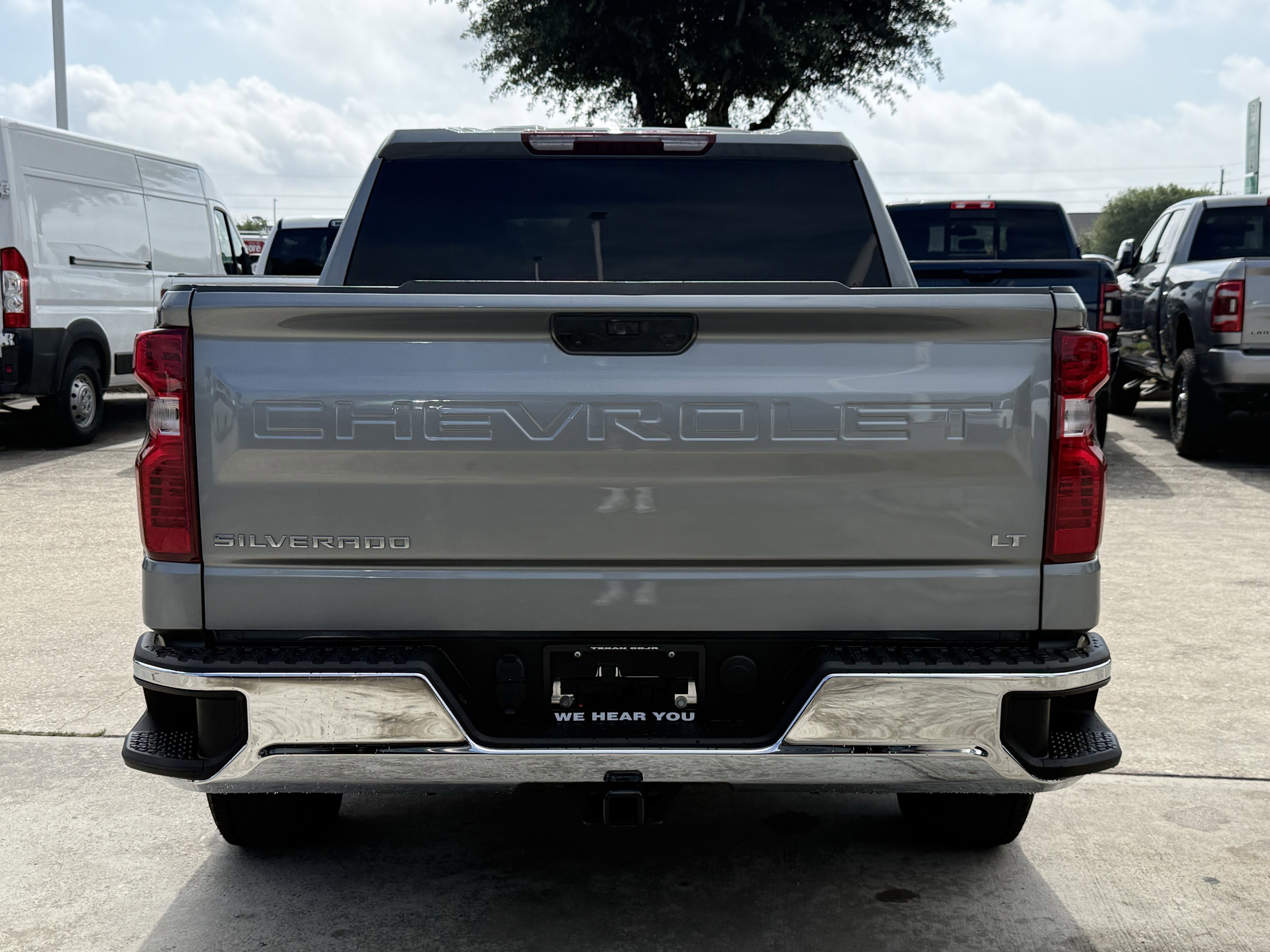 Used 2025 Chevrolet Silverado 1500 LT RWD image 6
