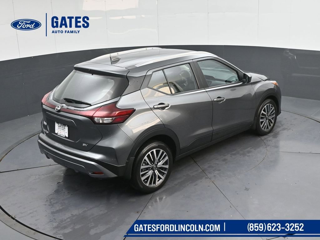 Used 2024 Nissan Kicks SV FWD image 38
