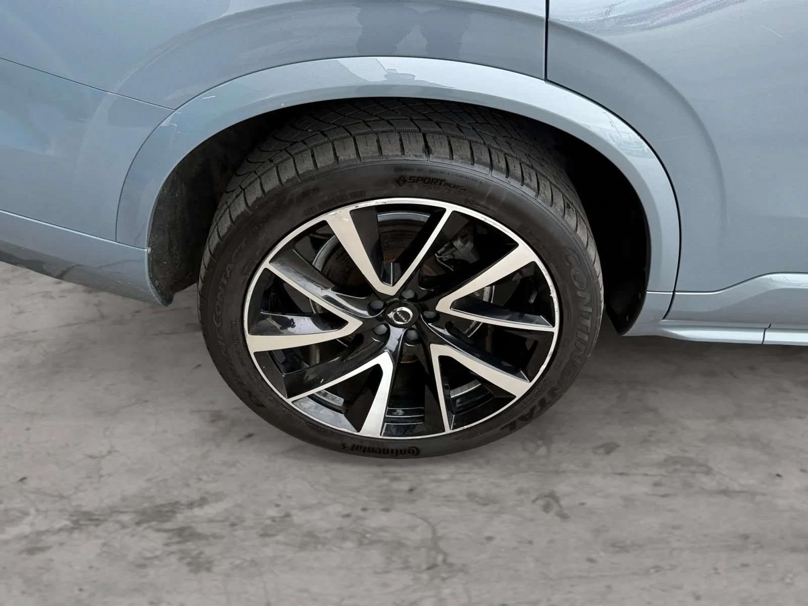 Used 2021 Volvo XC90 T6 Momentum w/ Climate Package AWD/4WD image 45