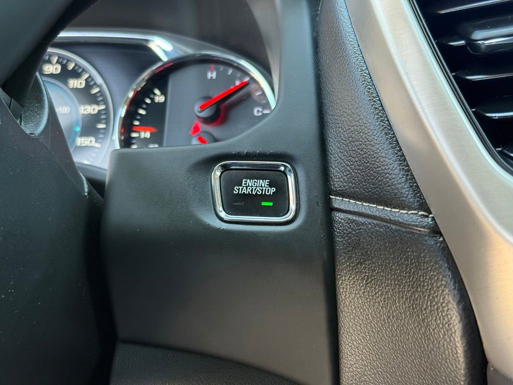 Used 2017 GMC Acadia Denali w/ Technology Package AWD/4WD image 24