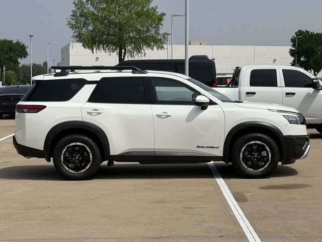 Used 2025 Nissan Pathfinder Rock Creek AWD/4WD image 3