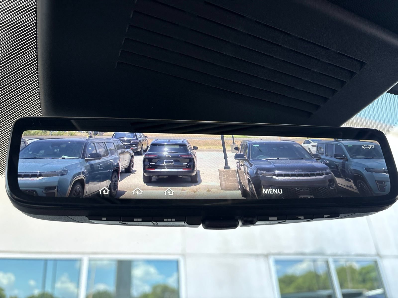 Used 2024 Nissan Armada Platinum w/ Cargo Package RWD image 26