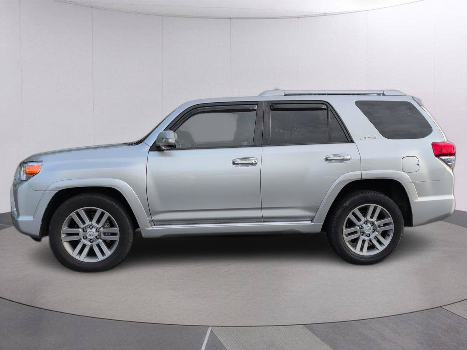 Used 2010 Toyota 4Runner Limited RWD image 2