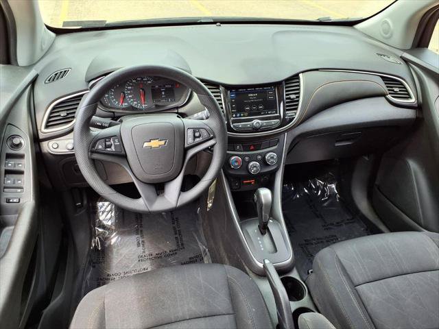 Used 2019 Chevrolet Trax LT w/ LPO, Protection Package AWD/4WD image 11