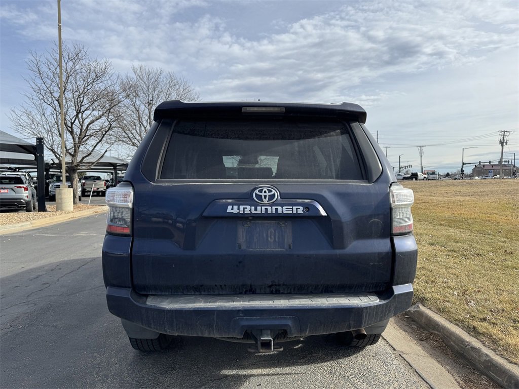 Used 2016 Toyota 4Runner Limited image 4