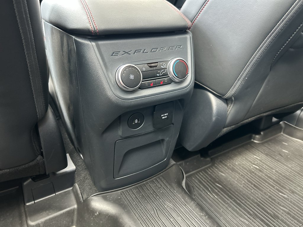 Used 2025 Ford Explorer ST AWD/4WD image 15