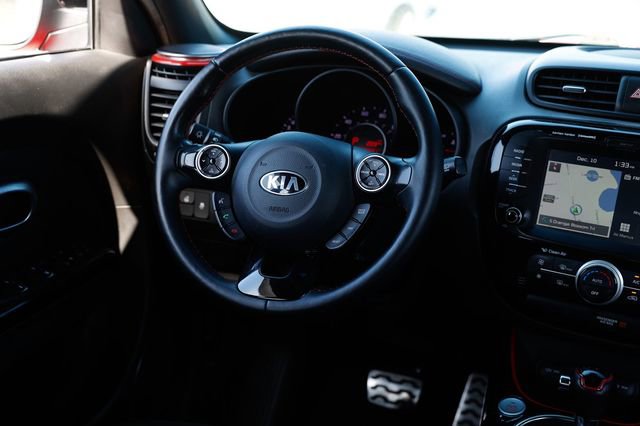 Used 2019 Kia Soul + image 32