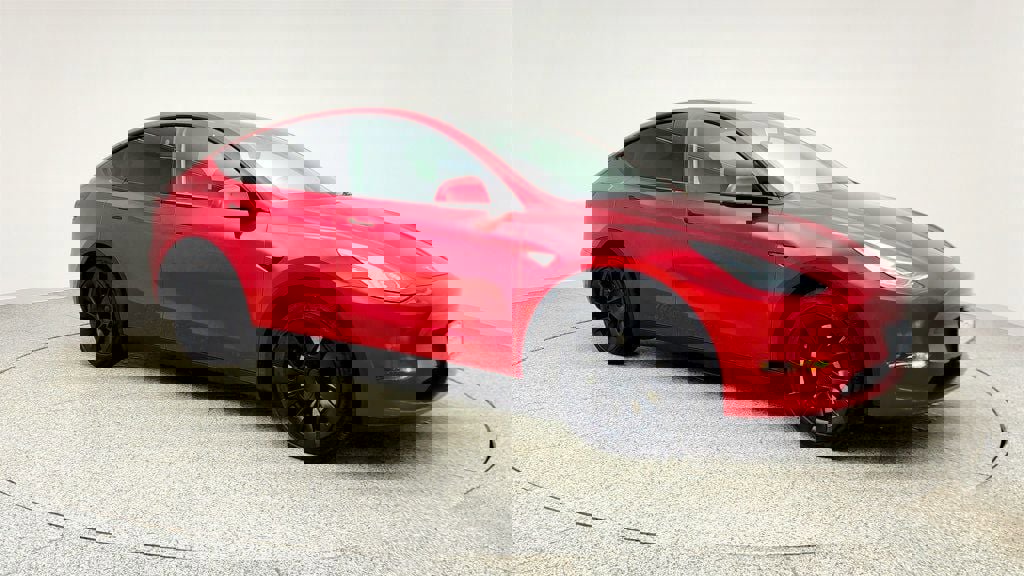 Used 2021 Tesla Model Y Long Range image 3