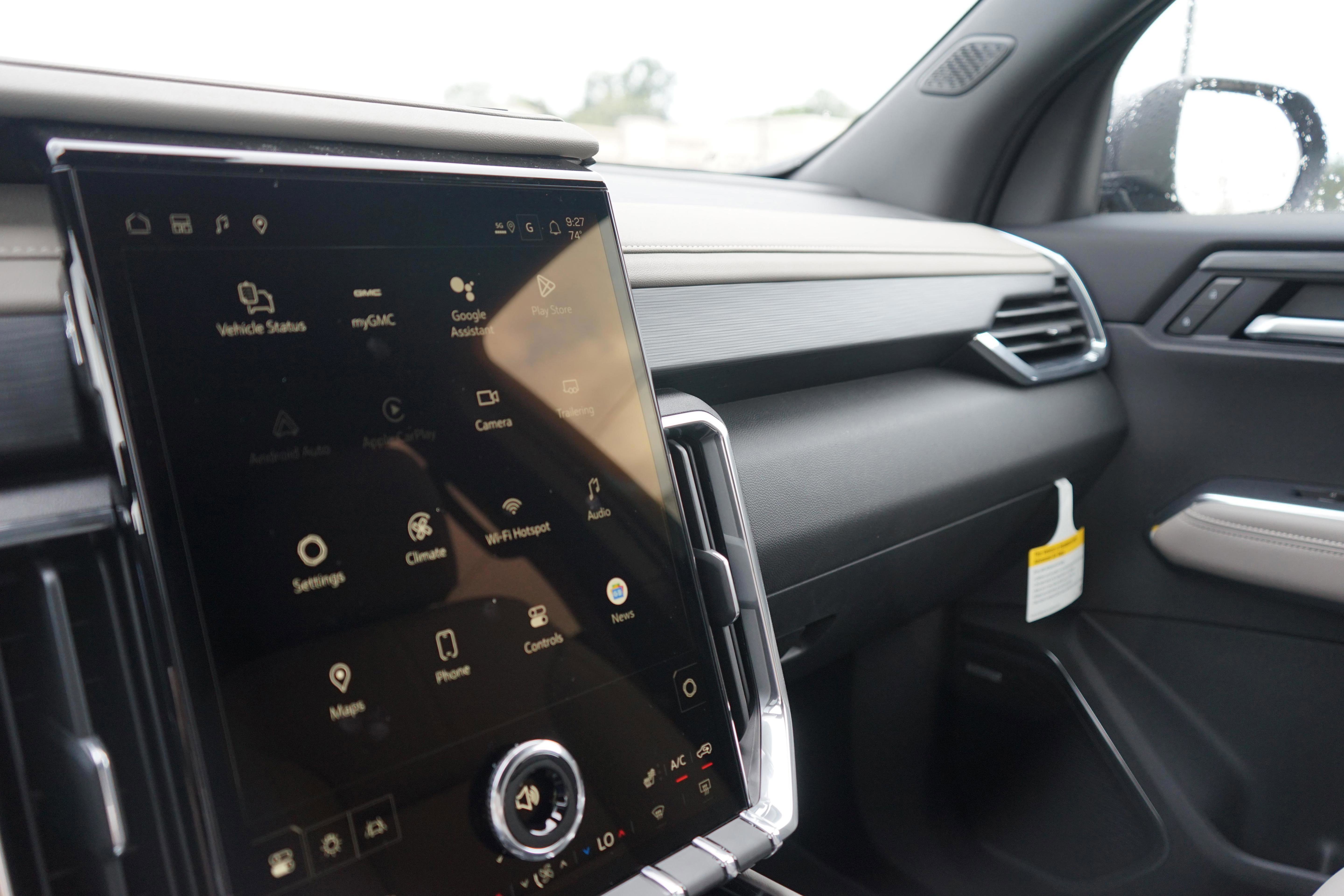 New 2026 GMC Acadia Elevation w/ Elevation Premium Package image 17