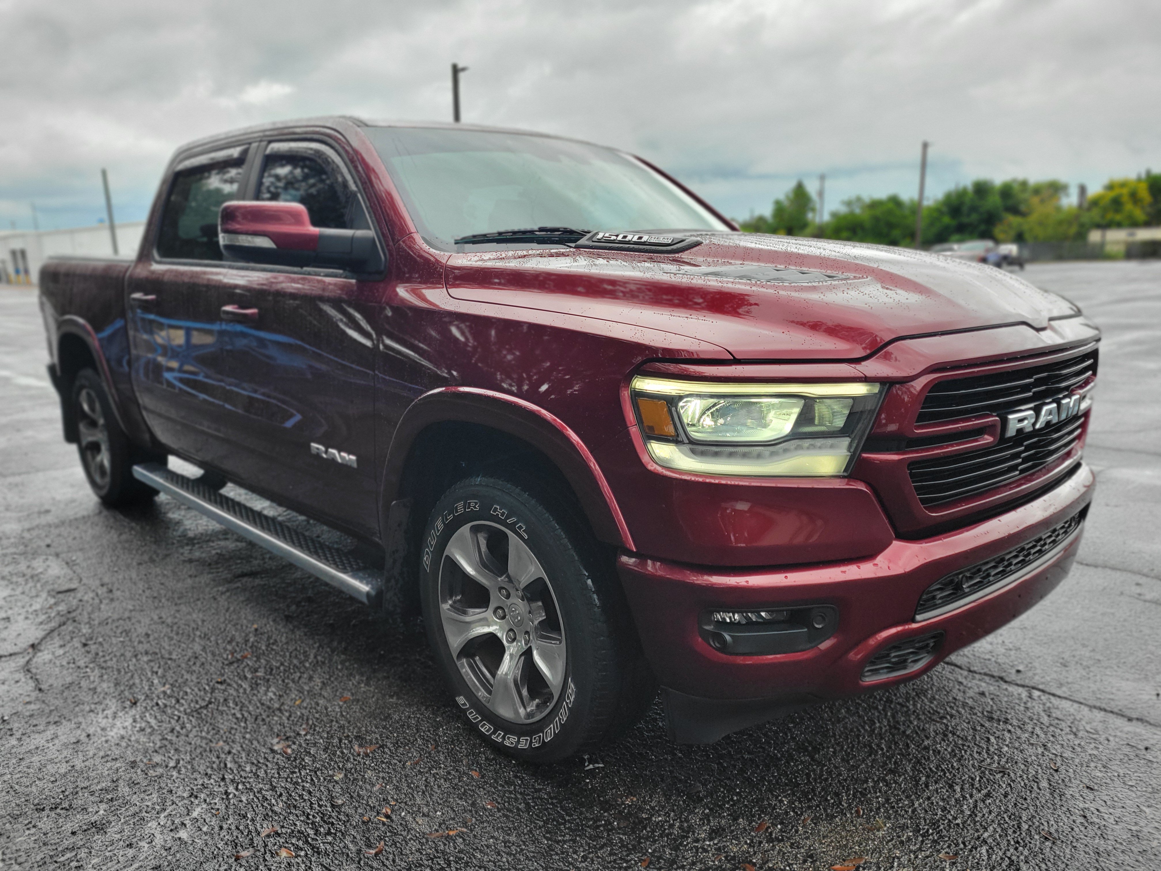 Used 2022 RAM 1500 Laramie w/ Sport Appearance Package AWD/4WD image 3